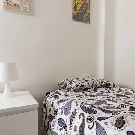 Flat -200m Center-2 Baths- 3 Bedrooms 5pers Lejlighed Málaga