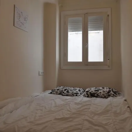 Flat -200m Center-2 Baths- 3 Bedrooms 5pers *