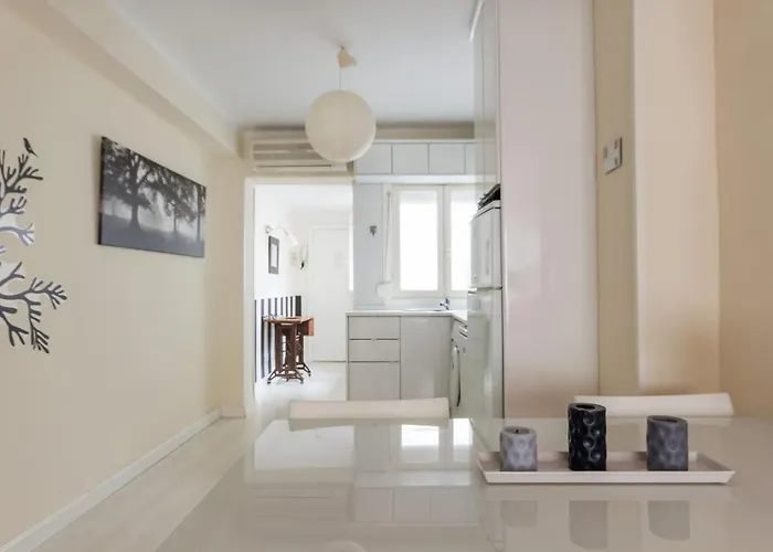 Flat -200m Center-2 Baths- 3 Bedrooms 5pers