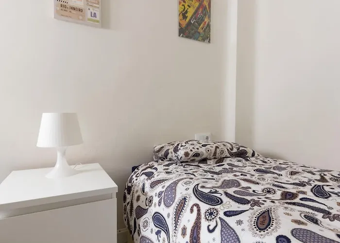 Flat -200m Center-2 Baths- 3 Bedrooms 5pers Appartement Málaga