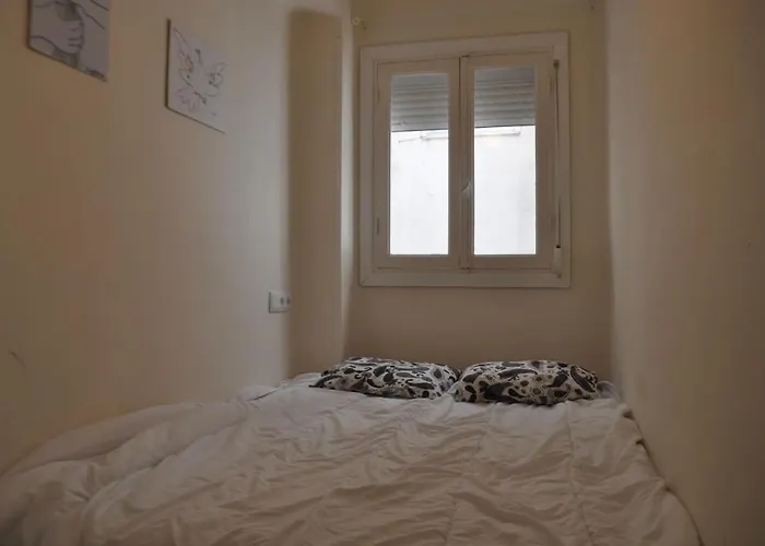Flat -200m Center-2 Baths- 3 Bedrooms 5pers *